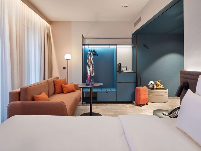 Bedroom 2, Novotel Hamburg Central Station, Hamburg
