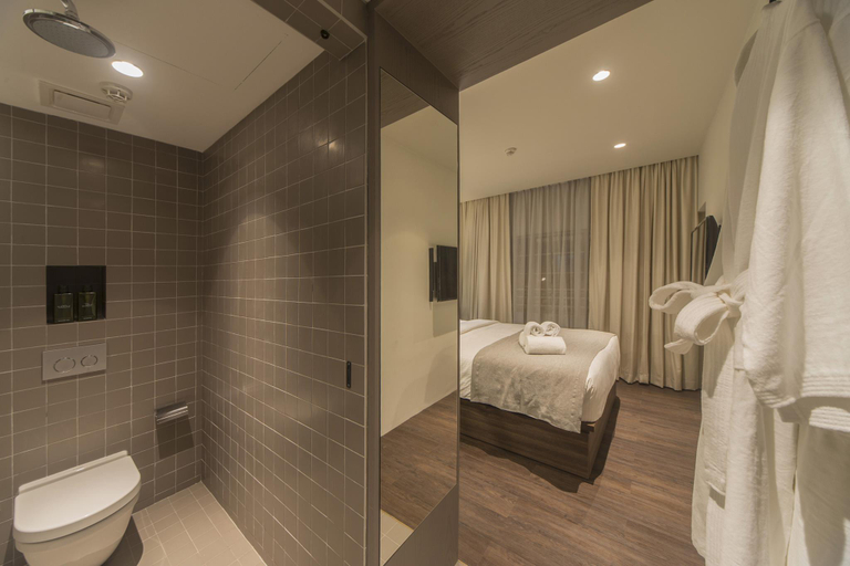 Sport & Beauty 5, The Great Madras (SG Clean), Singapura