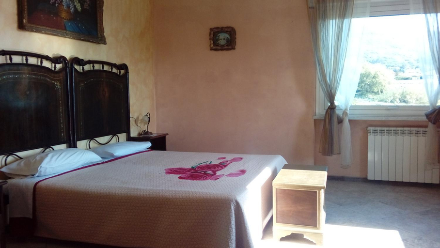 Bedroom 9