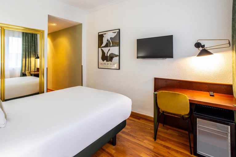 Bedroom, Hotel Cason del Tormes, Madrid