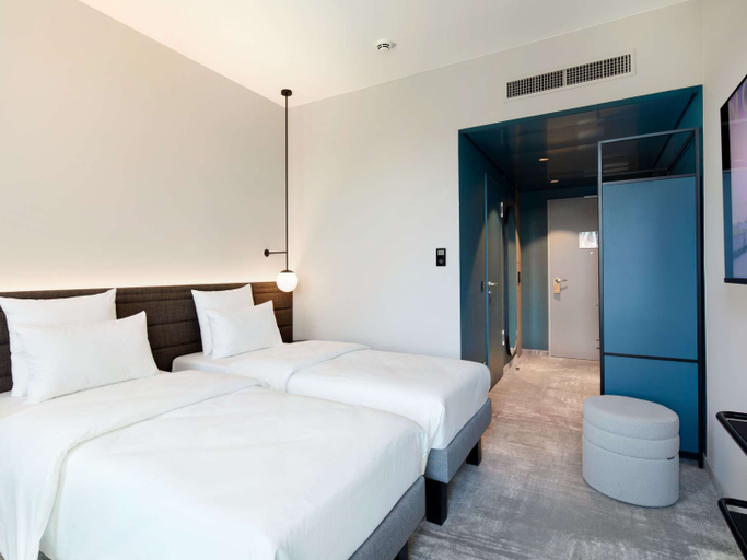 Bedroom 2, Novotel Hamburg Central Station, Hamburg