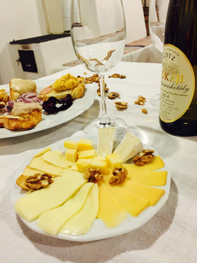 Food & Drinks 2, Zempleni Pitvaros Piheno, Abaúj–Hegyközi