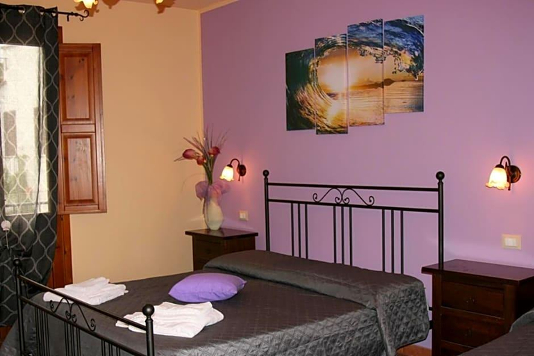 Bedroom 3, Il Cortile, Trapani