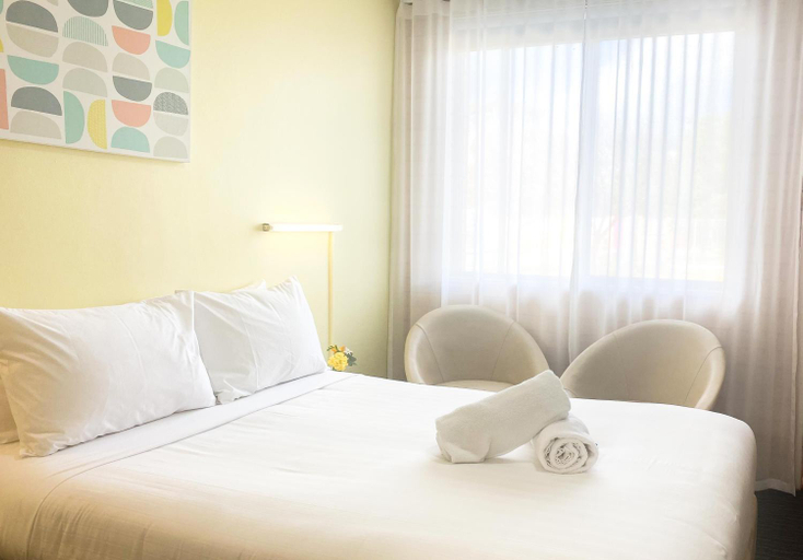 Bedroom 2, Sea Lake Motel, Buloke - North