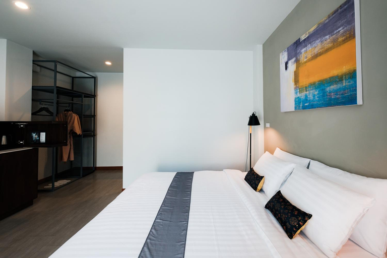 Bedroom 12