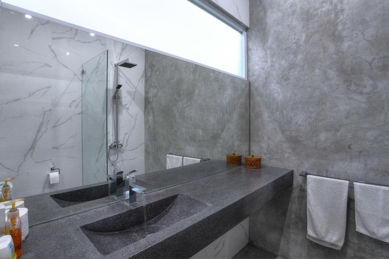 Bathroom 4, Kedis Bali Villa, Badung