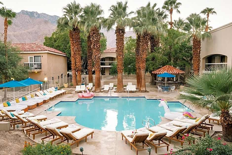 Sport & Beauty 4, Ramada Palm Springs, Riverside