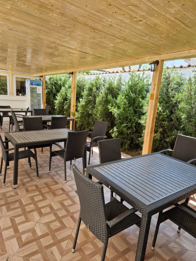Food & Drinks, Analeya, Tuzla