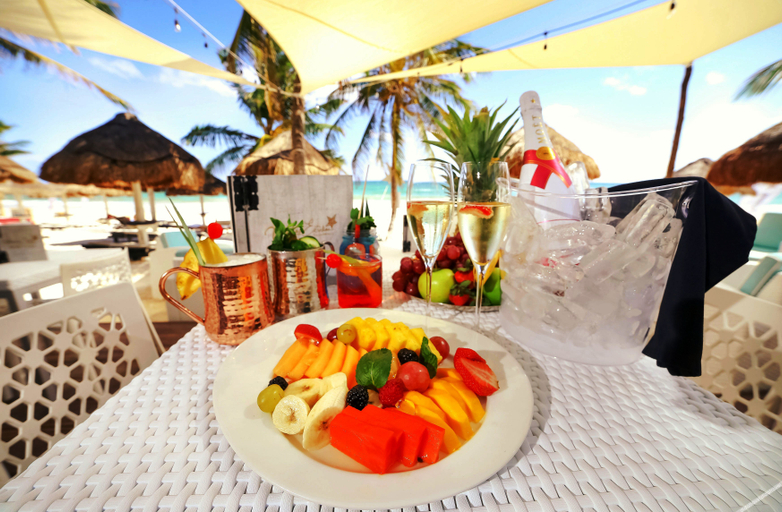 菜�� 2, Villa Las Estrellas Tulum - located at the party zone, Cozumel