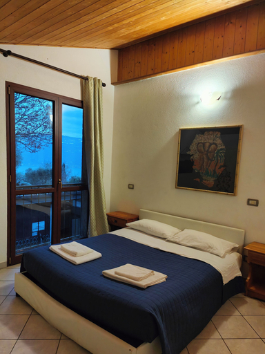 Bedroom 3, Agriturismo Scuderia Castello, Brescia