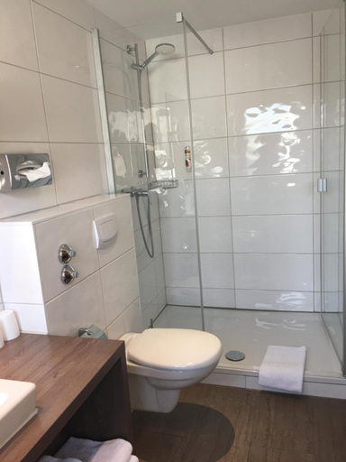 Bedroom 3, Hotel Felsenkeller, Rheingau-Taunus-Kreis