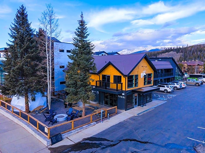 Exterior & Views 2, Americas Best Value Sundowner Motel, Grand