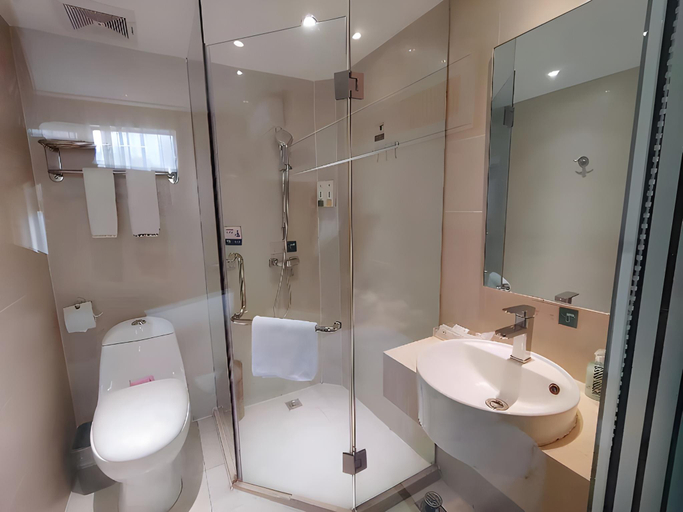 Bathroom 3, City Comfort Inn Suizhou Lieshan Avenue, Suizhou Shi