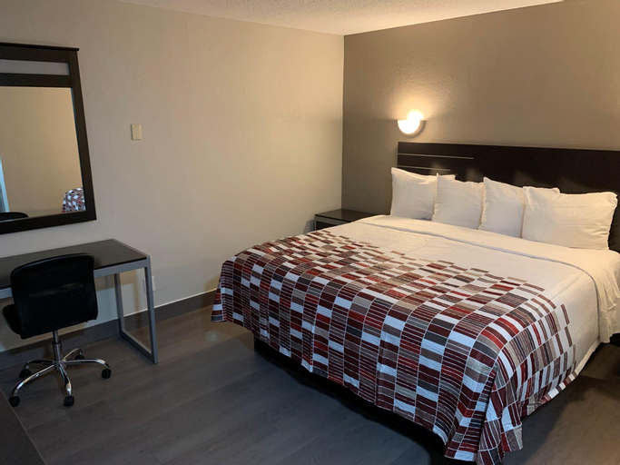Bedroom 8
