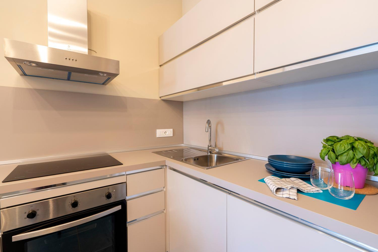 Others 4, Home - Casa Sorridere Sempre, Bari