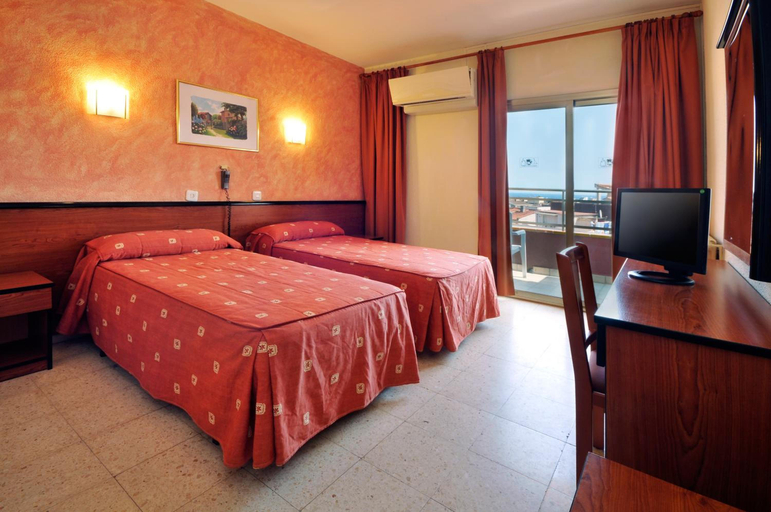 Bedroom 3, BLUESEA Continental, Girona