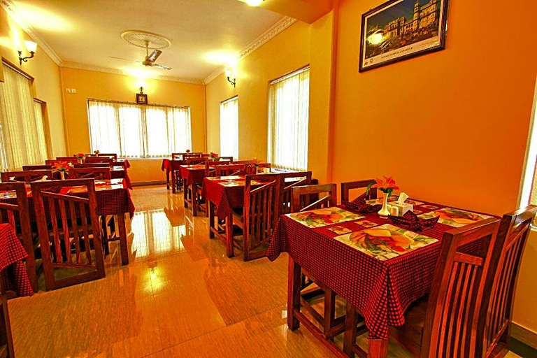 Food & Drinks 4, New Crystal, Gandaki