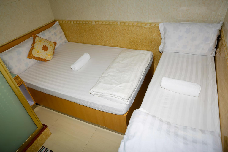 Bedroom 9