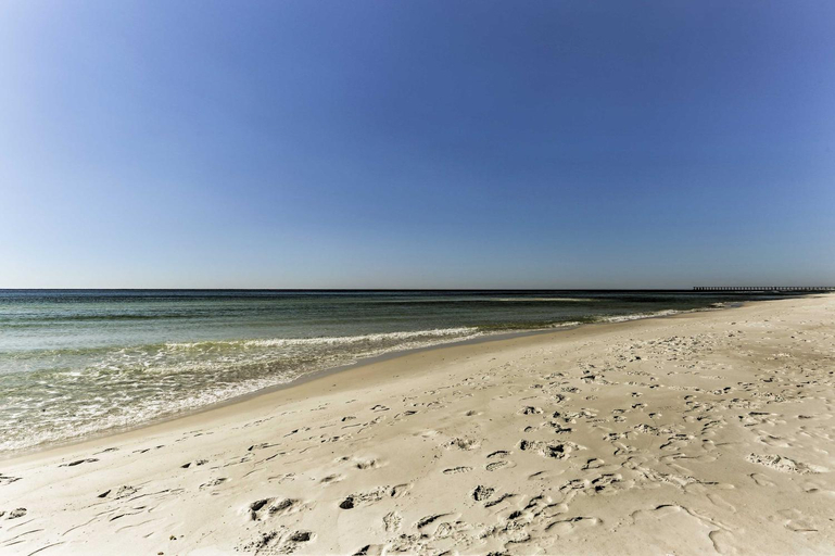 Others 5, PCB Townhome with Resort Amenities - Walk to Ocean!, Bay