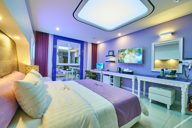 Bedroom 2, Naju Welcome Business, Naju