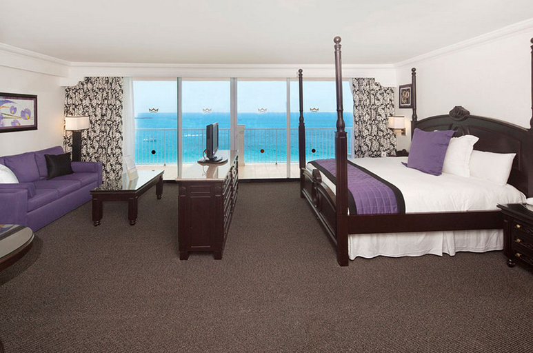 Bedroom 3, Hotel Riu Palace Paradise Island - Adults Only - All Inclusive