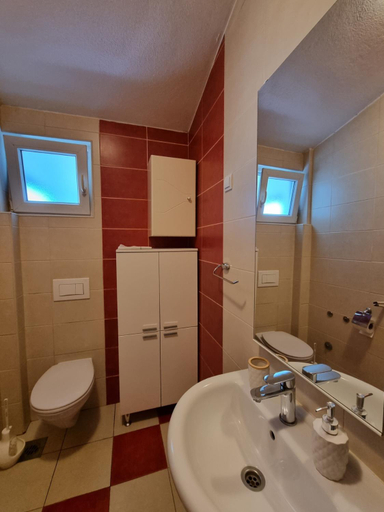 Bathroom 3, Apartments Vranes Tivat