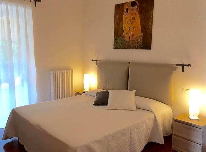 Bedroom 4, Beatrix & Golf, Verona