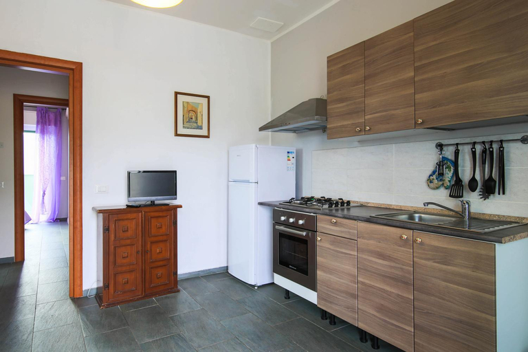 Dining Room 8