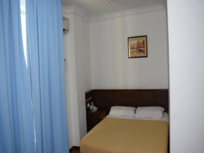Bedroom 2, Hotel Sri Garden, Perlis