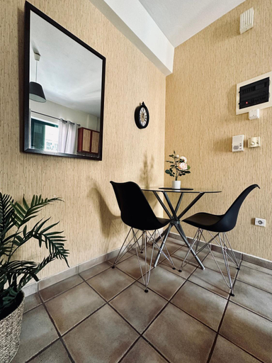 Others 5, Cozy Apartments Mc Queen, Attica
