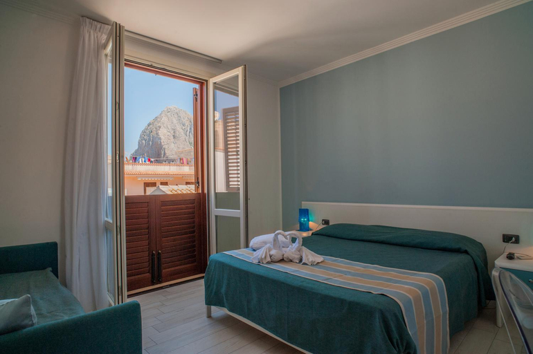 Bedroom 3, Accussì rooms, Trapani