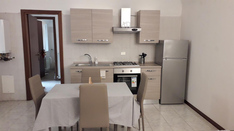 Dining Room 4