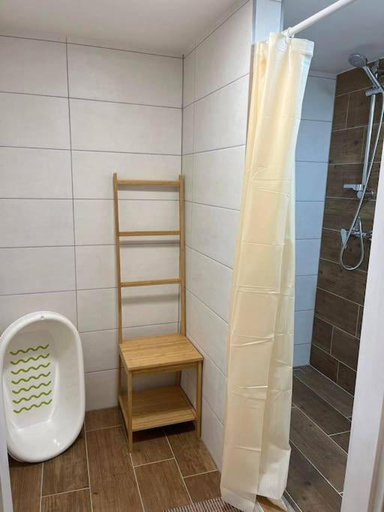 Shower, Roubenka Vyletni, Jablonec nad Nisou