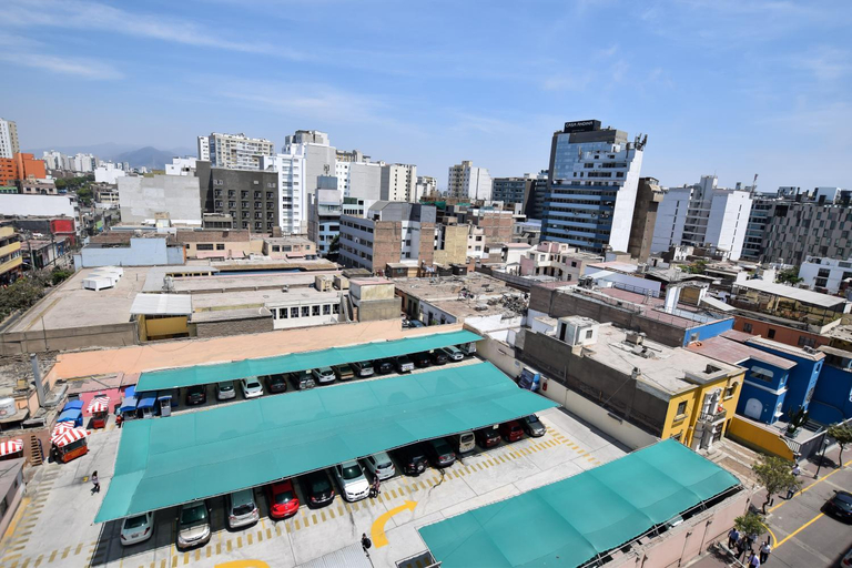 Others 4, Miraflores Apartments 110 Alcanfores Street by Private Host, Lima