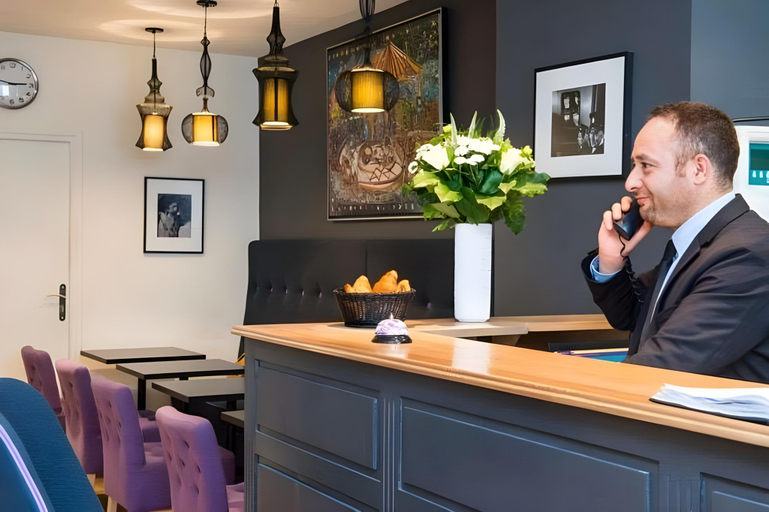 Others 5, Hotel Villa Boheme, Paris