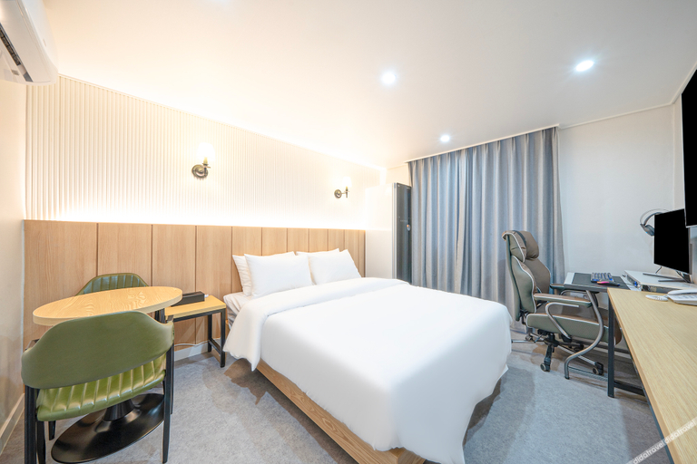 Bedroom 3, Changnyeong Hotel 74st, Changnyeong