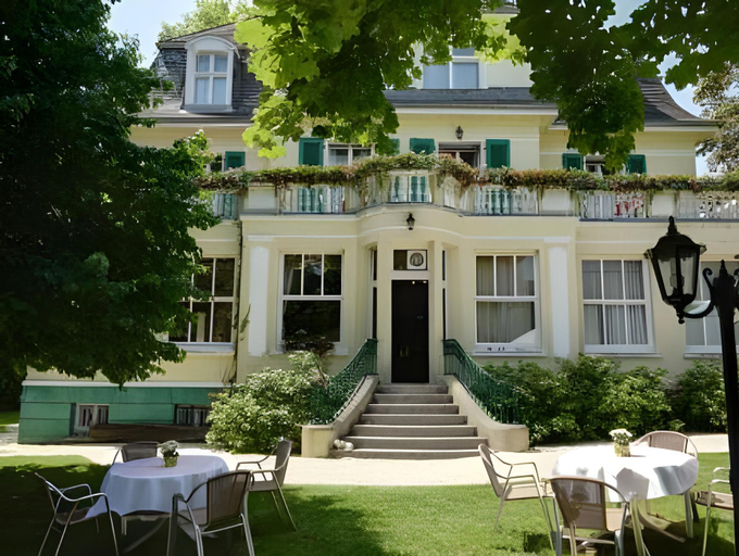 Others 5, Villa Oranien, Rhein-Lahn-Kreis