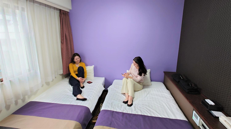 Bedroom 26