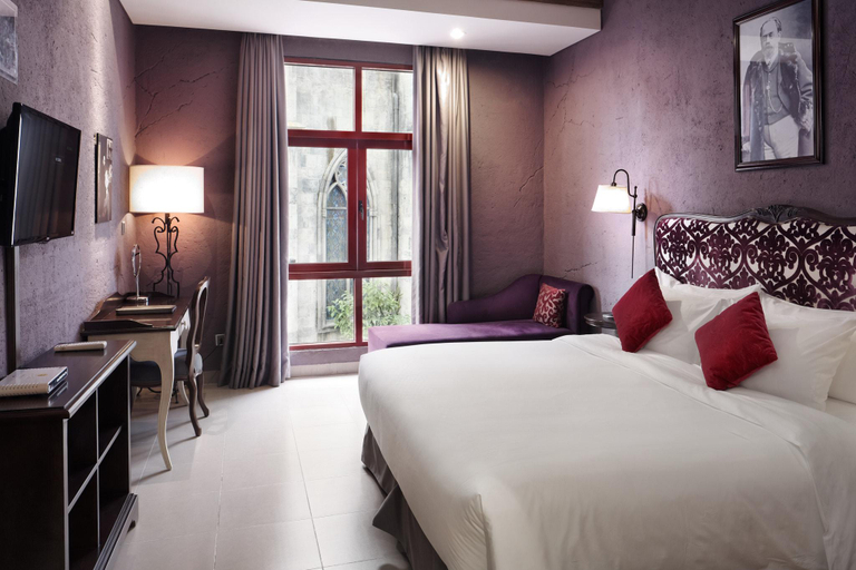 Bedroom 22