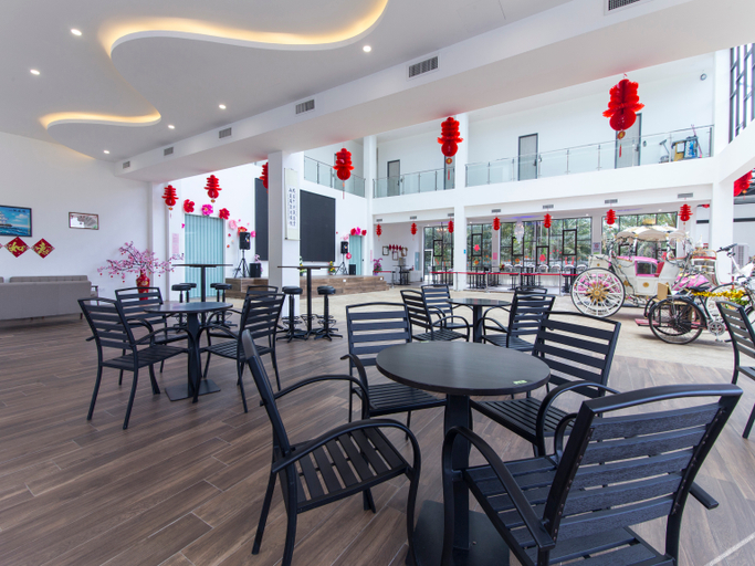 Food & Drinks 5, Rock Mountain, Raub