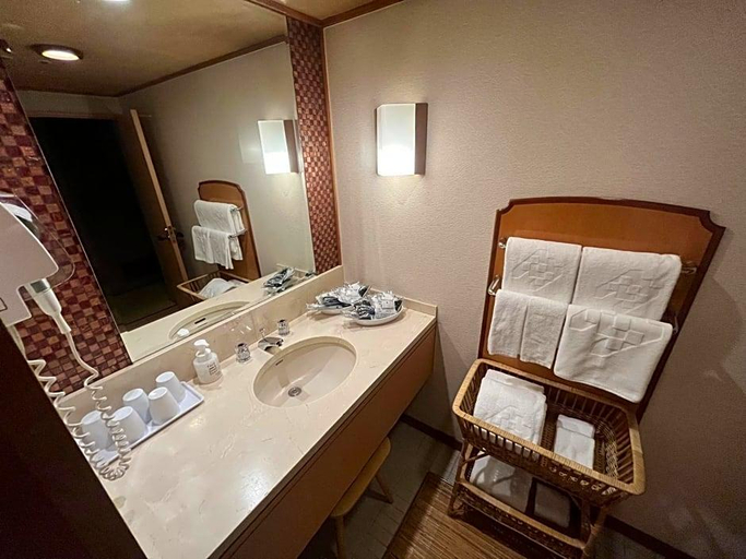 Bathroom 4, Jasmac Plaza Hotel, Sapporo