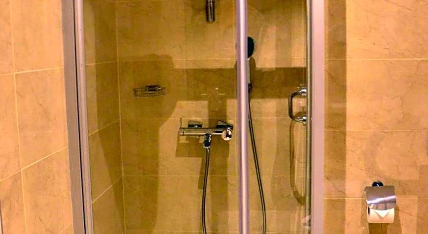 Bathroom 5, Adranos Hotel, Nilüfer