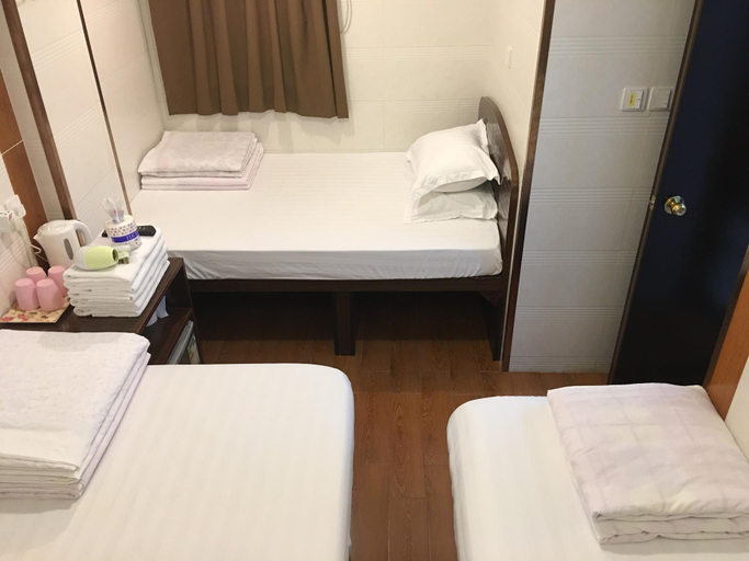 Bedroom 2, HK Peace Guest House, Kowloon