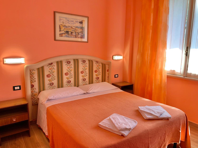 Bedroom 4, Albergo Cinzia, Florence