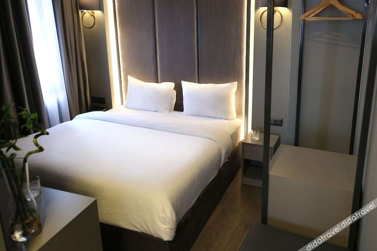 Bedroom 2, Dilens Bosphorus Hotel, Beşiktaş