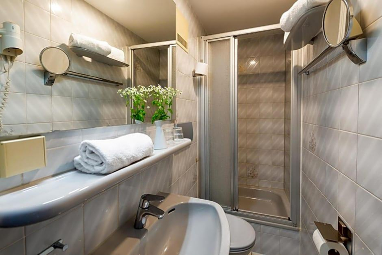 Bathroom 4, W22 Hotel, Berlin