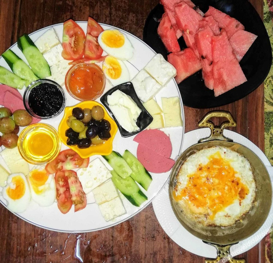 Food & Drinks 3, Hera City Hotel, Merkez
