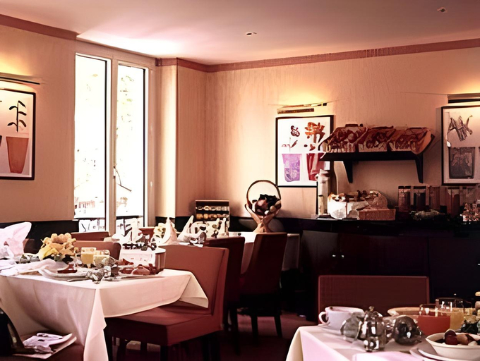 Food & Drinks 5, Marceau Champs-Elysees, Paris