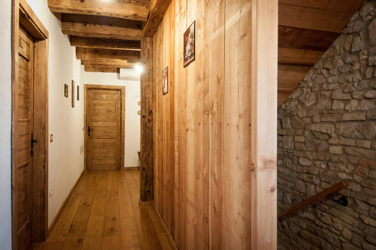 Others 5, Agriturismo Sant'Egidio, Udine