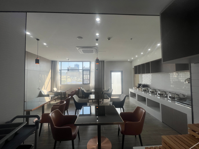 Food & Drinks, Echarm Hotel Sanya Qianguqing Duty Free Shop, Sanya
